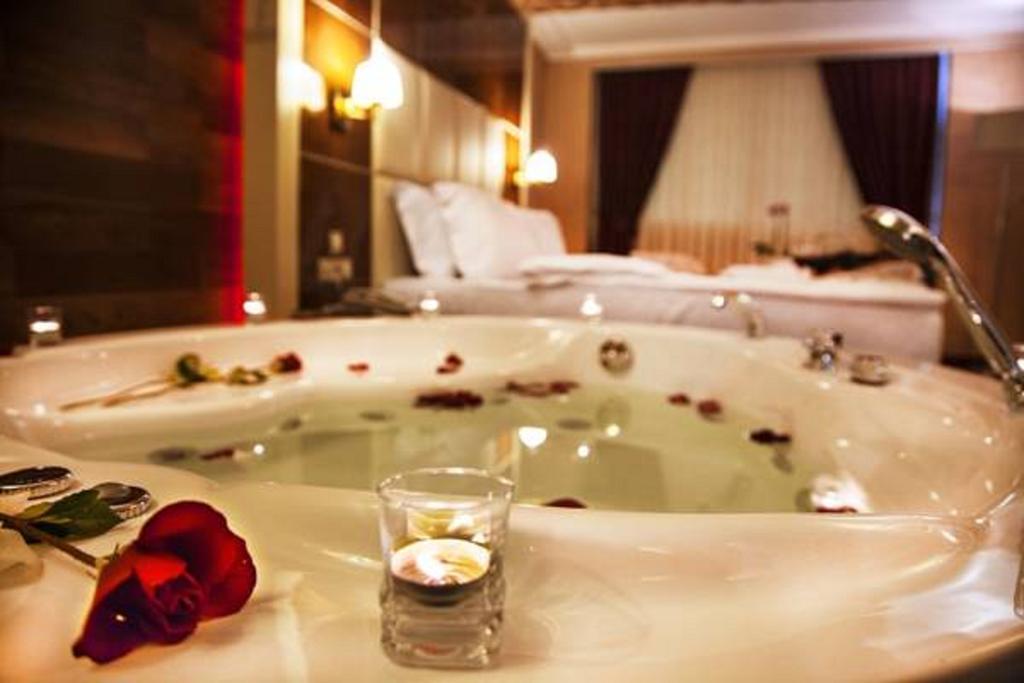 Cukurova Erten Hotel Adana Rom bilde