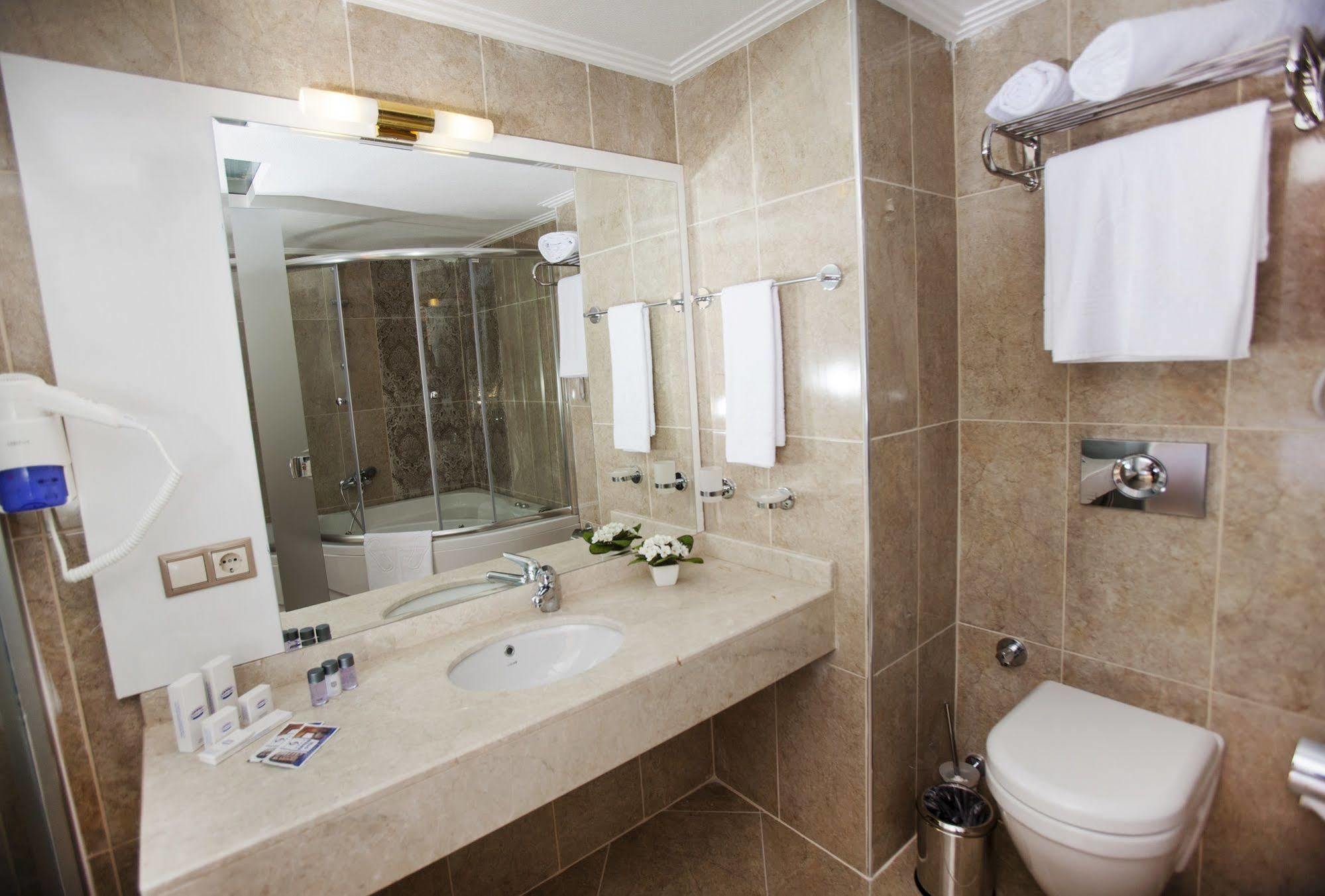 Cukurova Erten Hotel Adana Eksteriør bilde